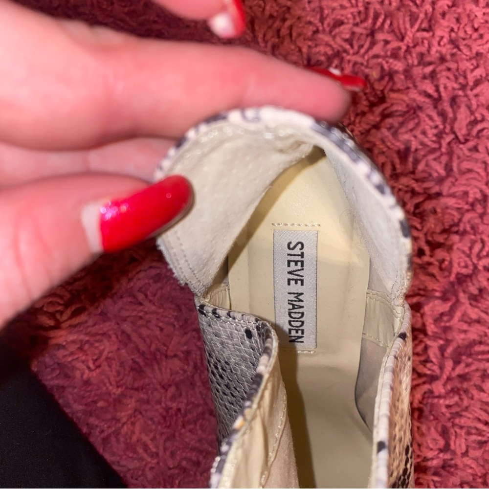 Steve Madden Rookie Snake boots - Picture 3 of 4